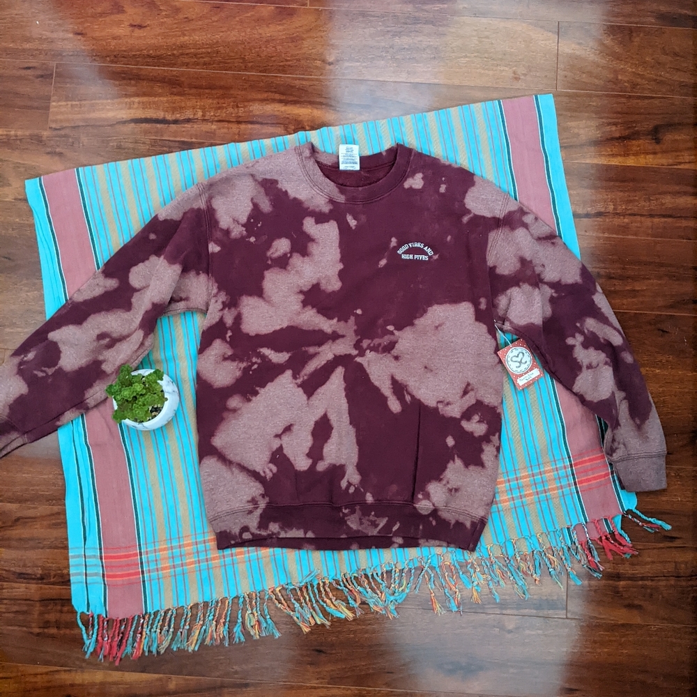 Good Vibes Sweatshirt M